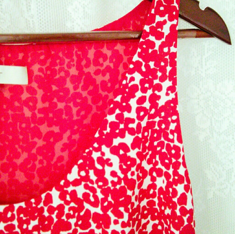 Ann Taylor Loft flowy pink tank